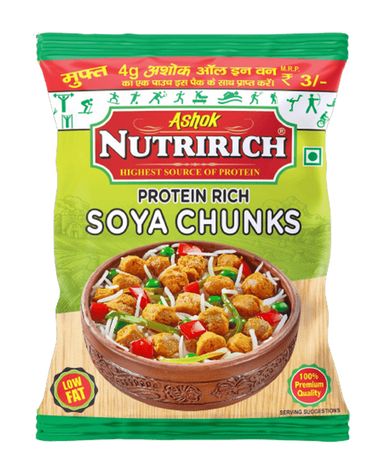 Nutririch Soya Chunks Green Pouch - 40 gm With All-In-One Masala, 4 gm